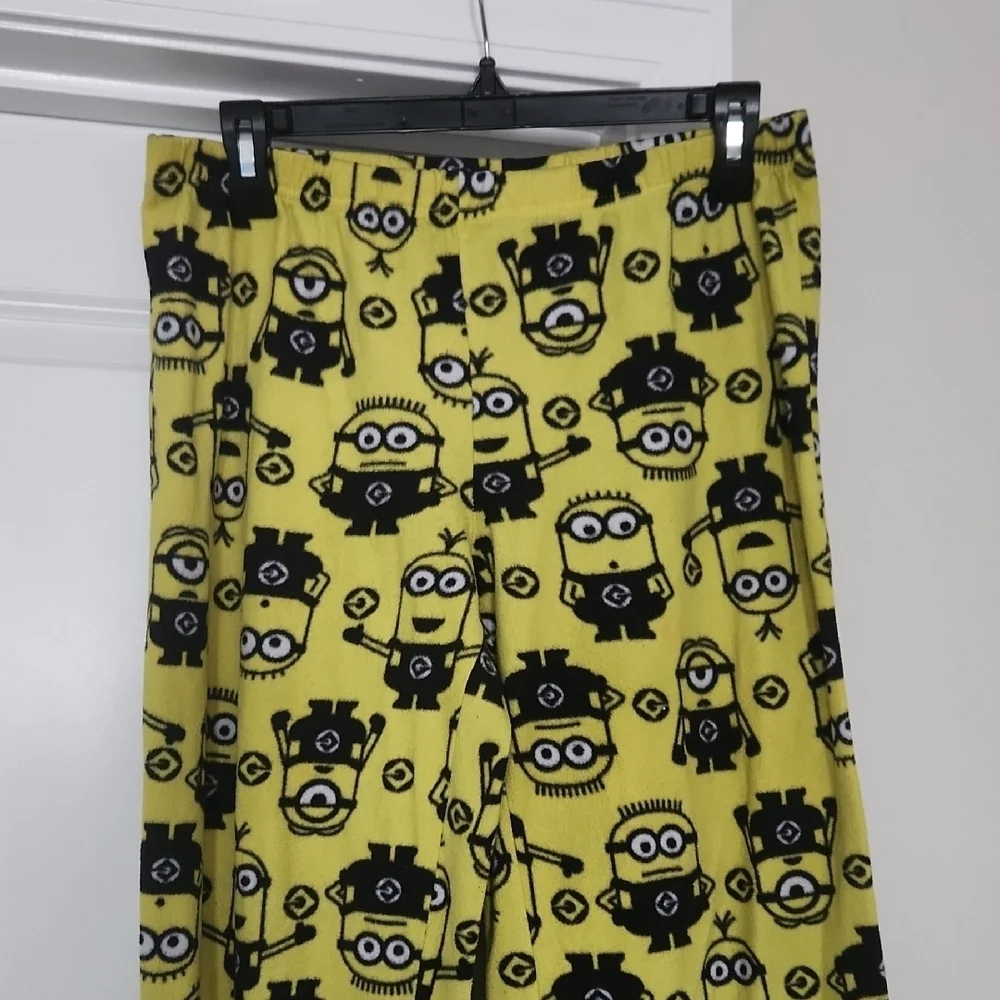 Universal Yellow and Black Kids Pajama Bottoms Size:8/10.